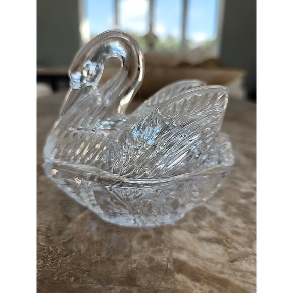 Vintage Clear Nesting Swan Glass Dish 3 1/2x4x2 - Picture 3 of 5